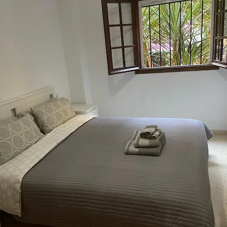 Comfortable In An Elite Area With A Beautiful Veranda *